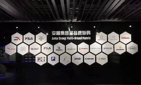 這家市值1800億的上市公司拿下這枚域名，打算做這件事！